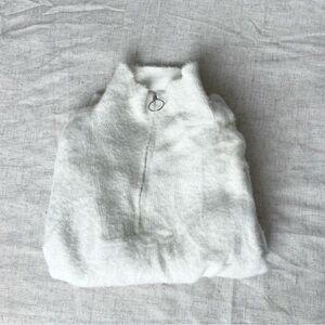 H&m Cozy White Fuzzy Sweater Vest